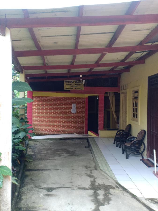 Dinafizka Penginapan *